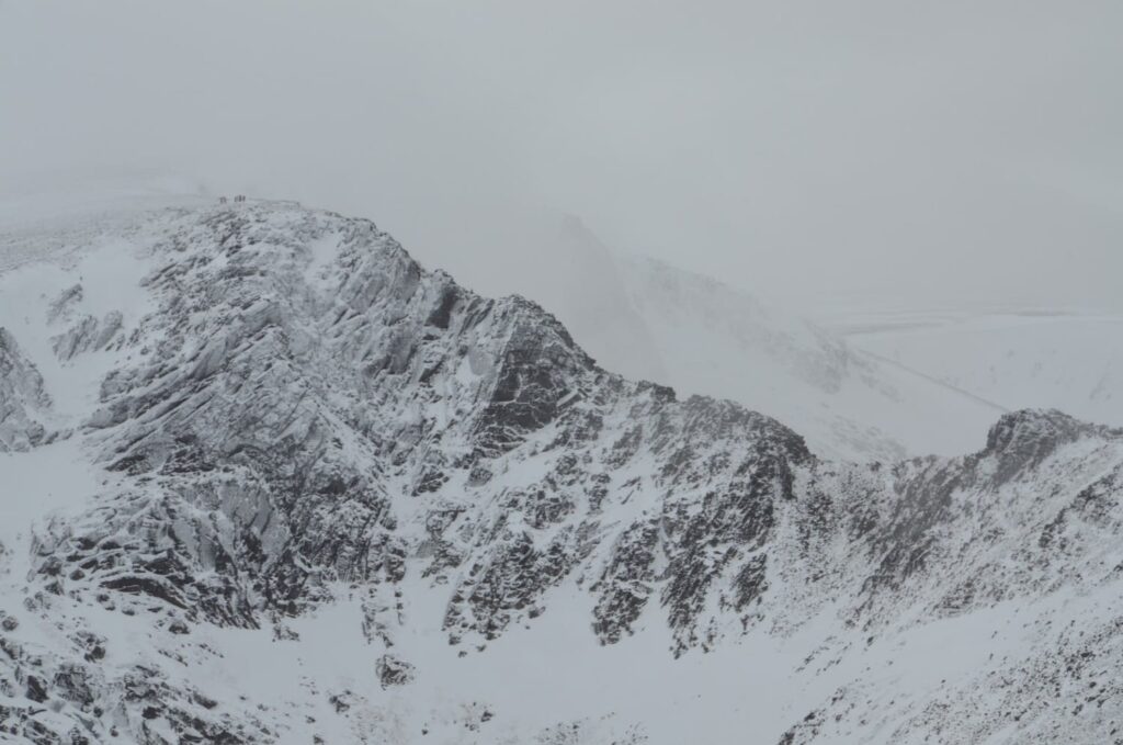 Fiacaill Ridge im Winter