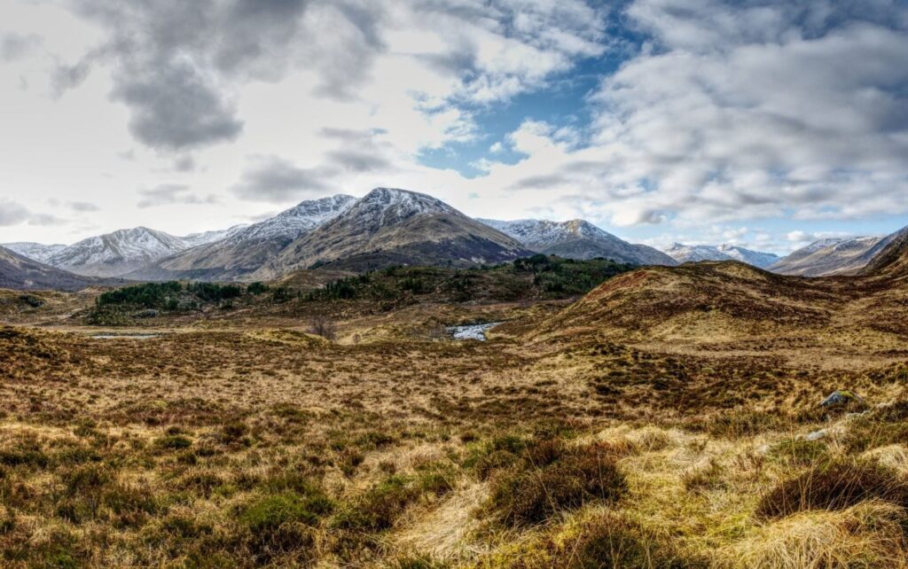 Berge in Glen Affric