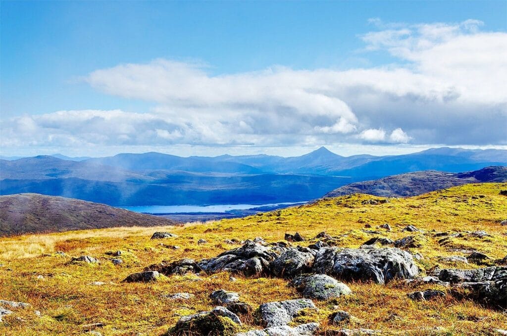 Schiehallion mit seiner ikonischen Spitze gehört zu den besten Munros für Anfänger